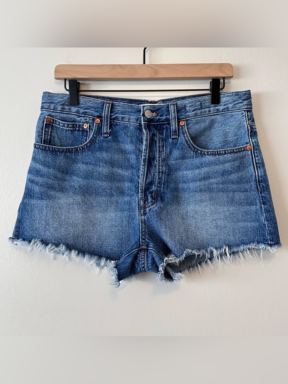 MADEWELL Relaxed Frayed Hem Denim Shorts Size 27